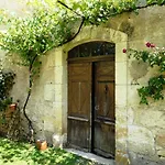 Bed and breakfast Presbytere D'arpentian 3*