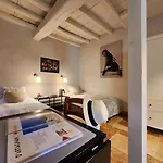 Bed and breakfast Presbytere D'arpentian 3*