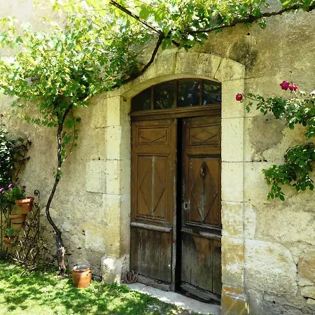 Bed & Breakfast Presbytère D'arpentian 3*