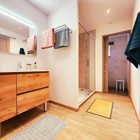 Presbytere D'arpentian B&B Jegun