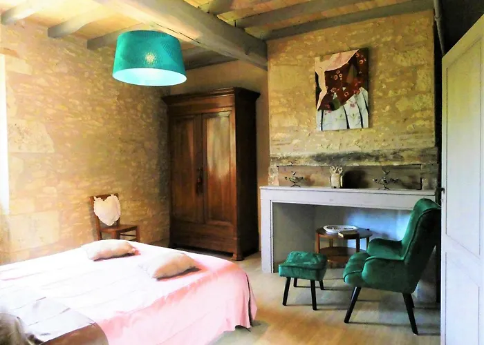 Presbytere D'arpentian B&B Jegun