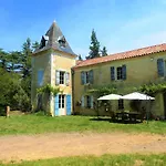Presbytere D'arpentian Alojamento de Acomodação e Pequeno-almoço