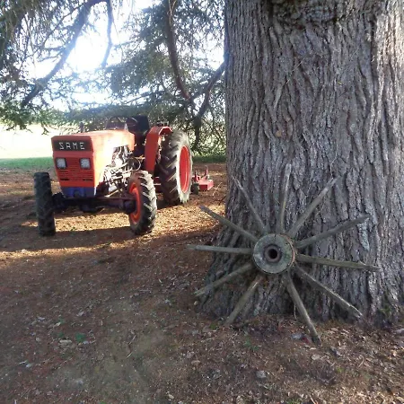 Presbytere D'arpentian Oda ve Kahvaltı