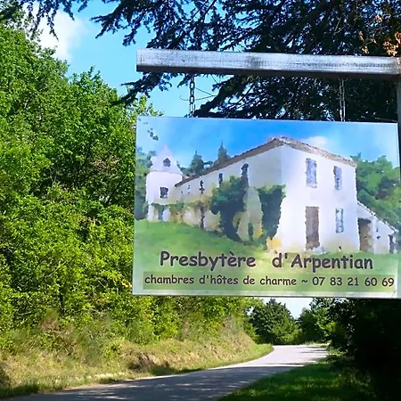 Bed & Breakfast Presbytere D'arpentian Jegun