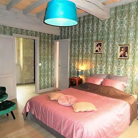 Bed & Breakfast Presbytere D'arpentian Jegun