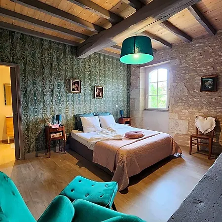 Bed & Breakfast Presbytere D'arpentian 3*